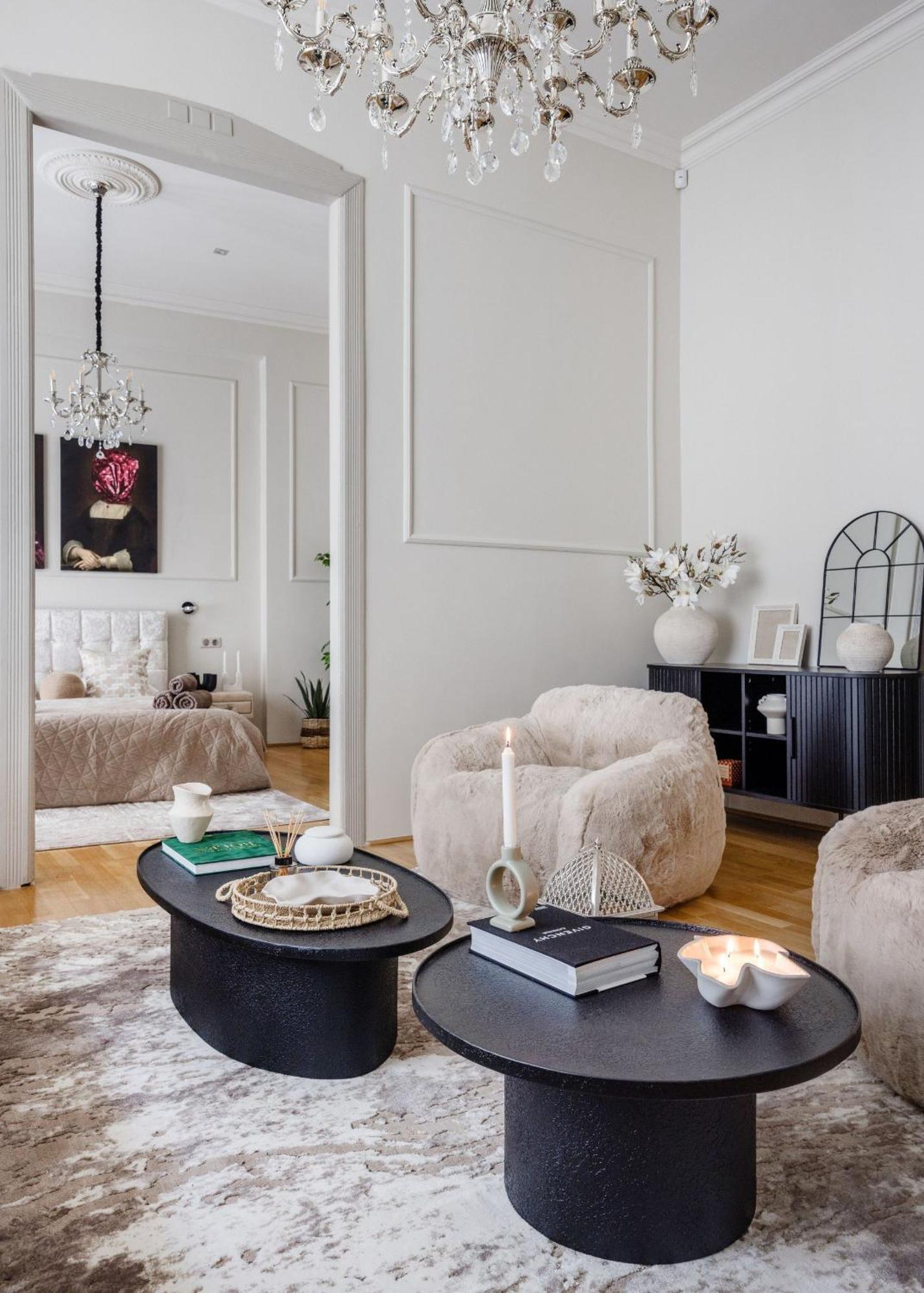 Timeless Elegant Apartment By Opera House Budapest Exterior photo